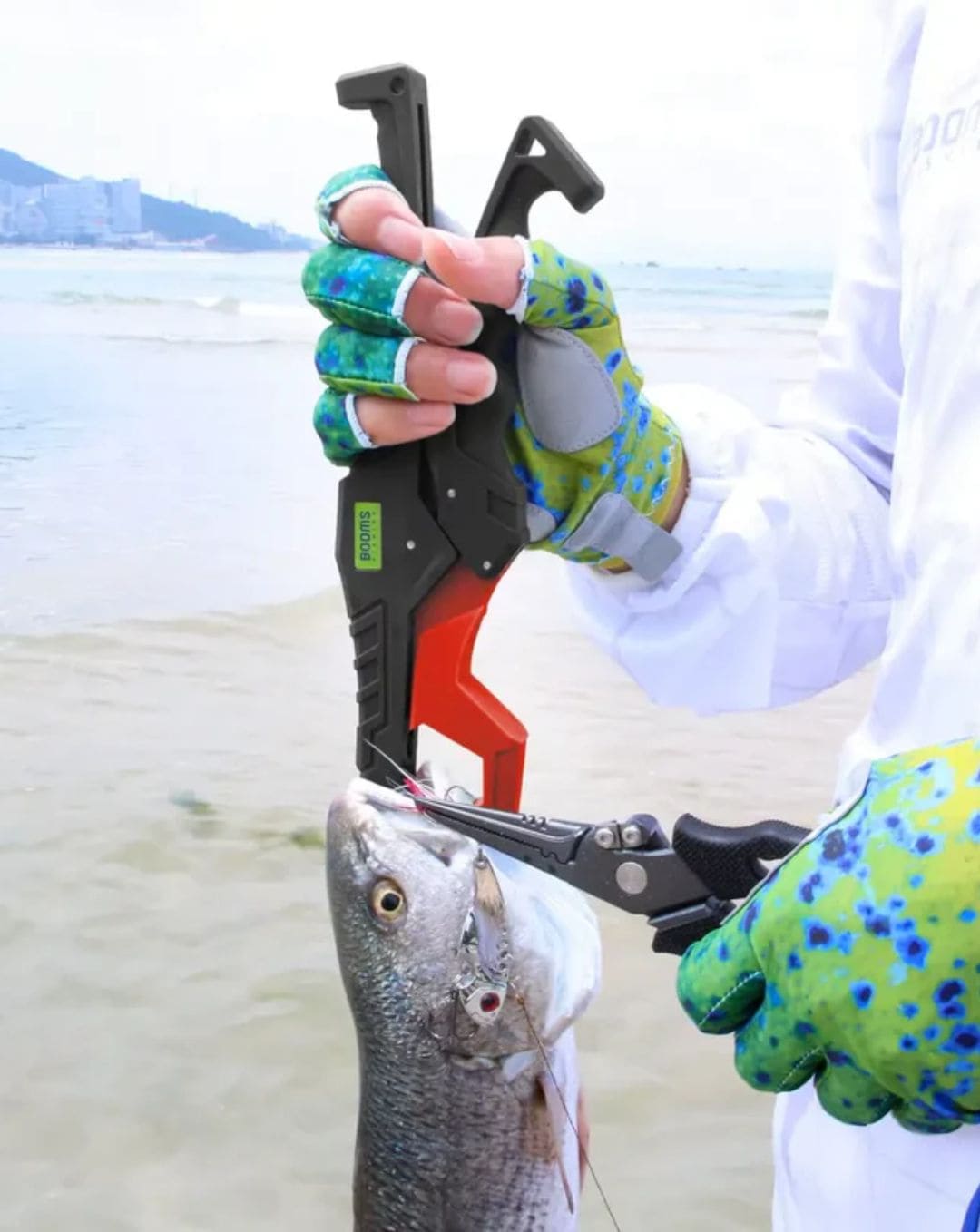 Fish Lip Gripper